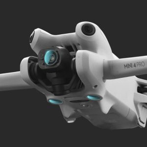 Alternative view of Set aus 4 Schutzfolien für Kameraobjektiv + Hindernissensoren für DJI Mini 4 Pro Drohne